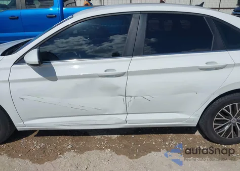 2021 Volkswagen Jetta 1.4T R-Line/1.4T S/1.4T Se из США, поврежденный, VIN 3VWC57BU5MM045605